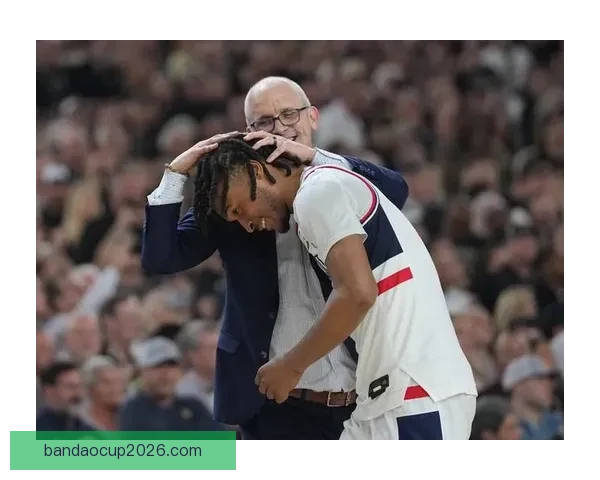 名帅赫尔利再展神奇执教康大力克伊利诺伊四年三进全美冠军赛震撼联盟